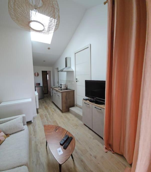 Logement Avec Cuisine Et Jardinet Proche Lac Soustons Exterior foto